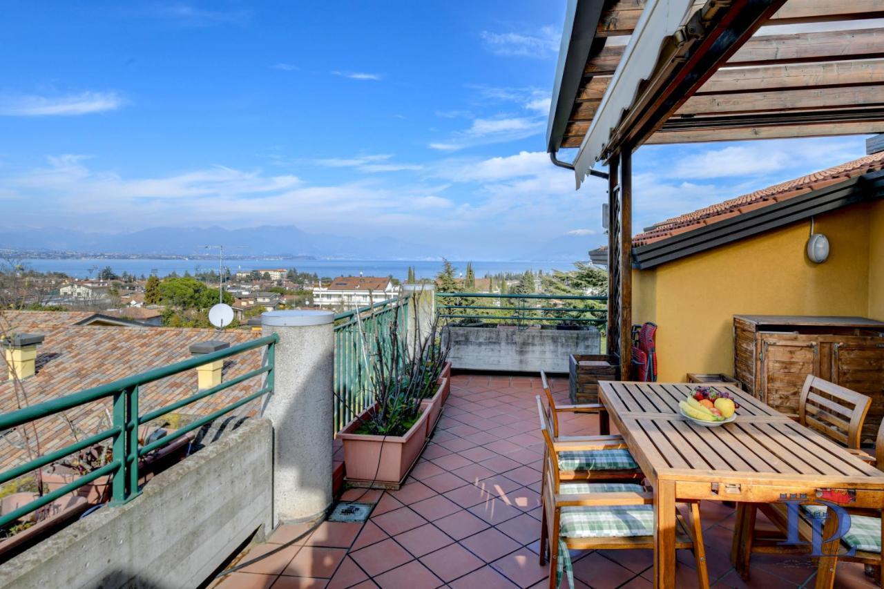 Desenzanoloft Official Partner Marriott Homes & Villas - Paradise Lake View In A 5 Pools Exclusive Residence Desenzano del Garda Exteriör bild